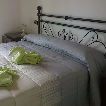 Casa “la Cappelletta” Apartment Dongo